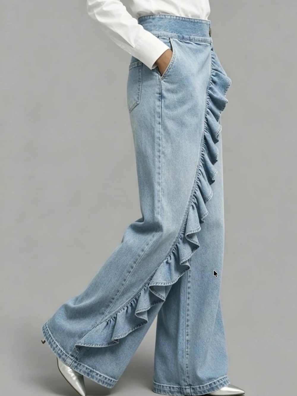 Light Wash Ruffle Detail Wide Leg Denim Jeans - Picture 3 of 8
